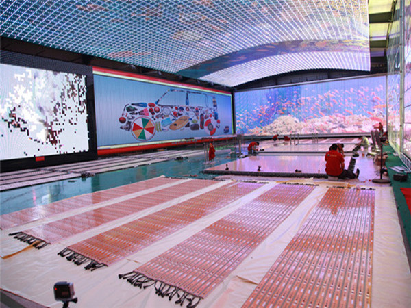 led顯示屏生產現(xiàn)場